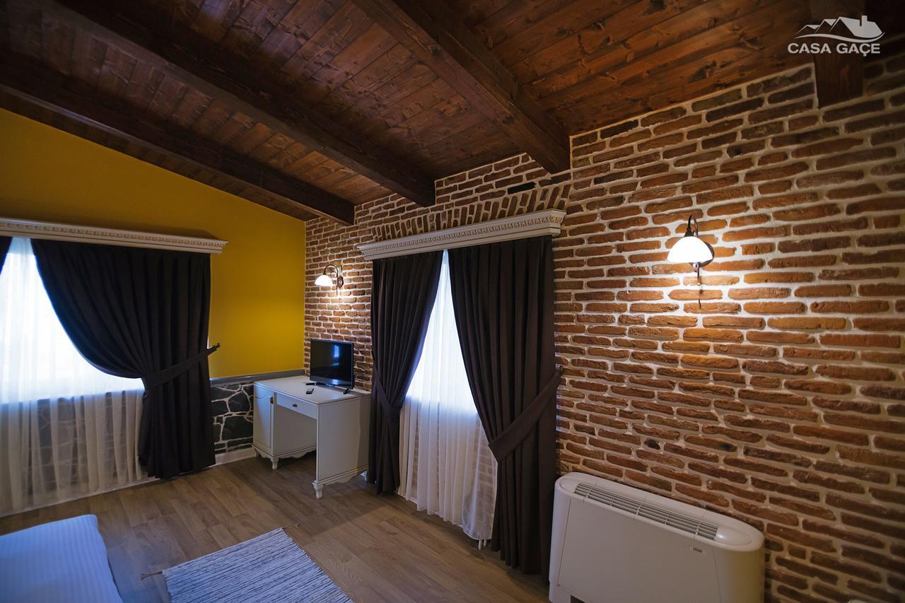 Casa Gace Hotel Korce Exteriér fotografie