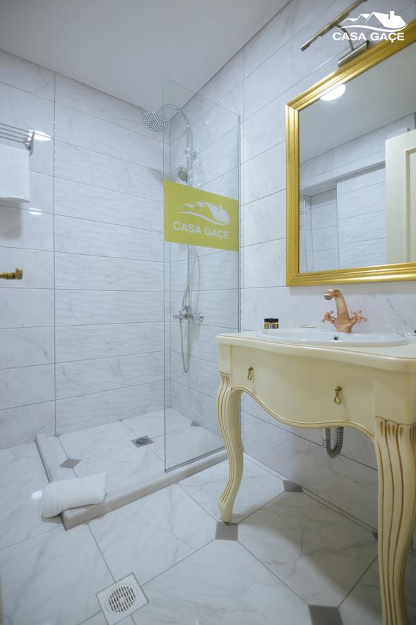 Casa Gace Hotel Korce Exteriér fotografie